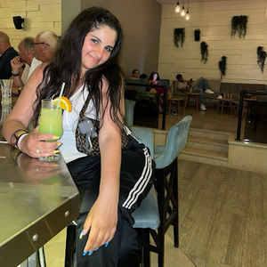 Meet your Posher, Lavera